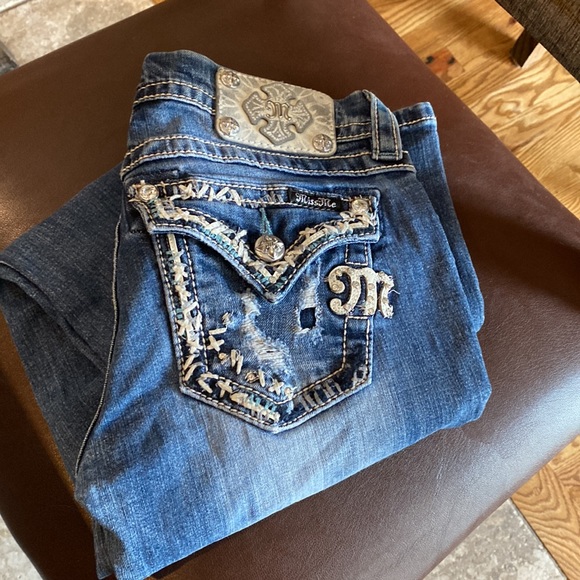 Miss me size 26 signature rise boot 👖 - Picture 10 of 10